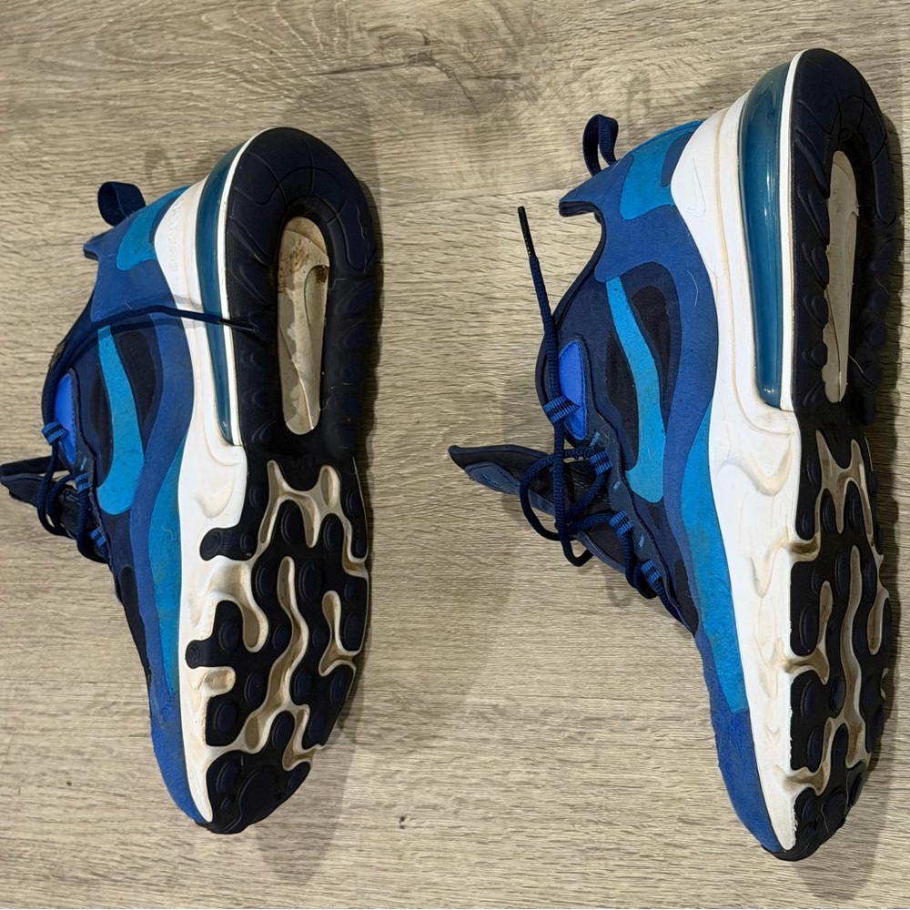 Nike Air 70 React - Men’s sneakers - Picture 4 of 9